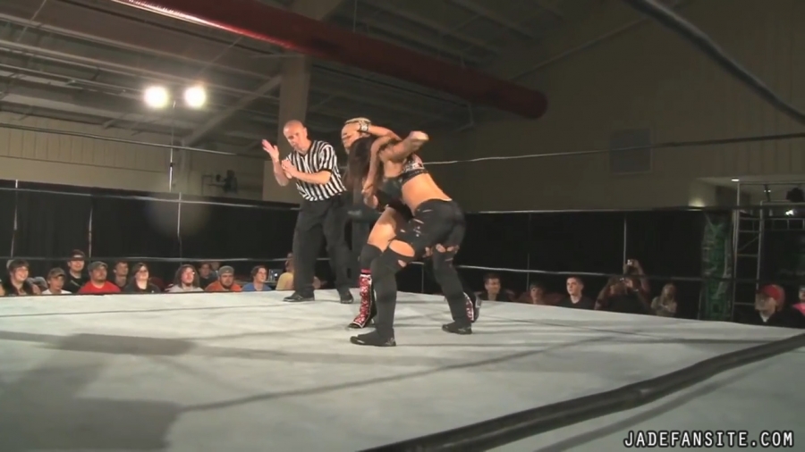 MiavsIvelisse08172013_Still228.jpg