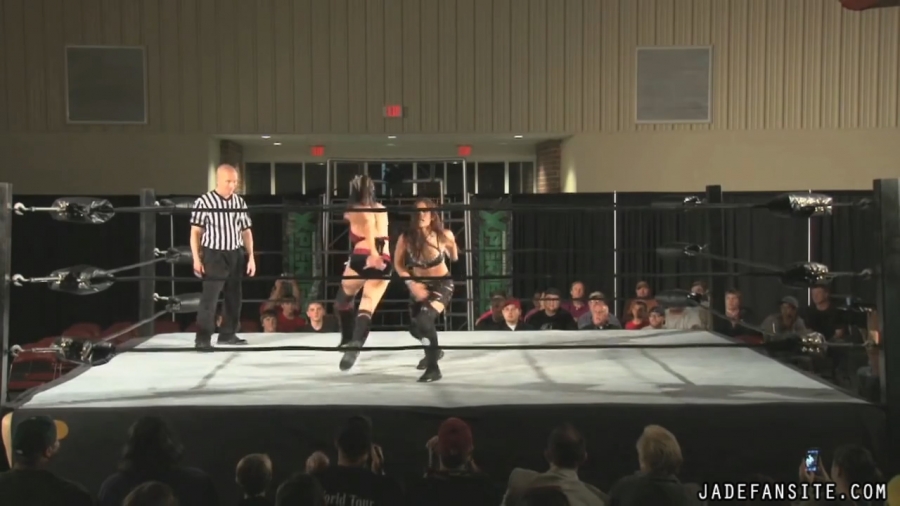 MiavsIvelisse08172013_Still235.jpg
