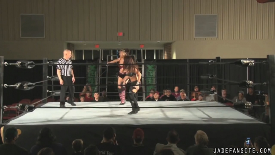 MiavsIvelisse08172013_Still236.jpg