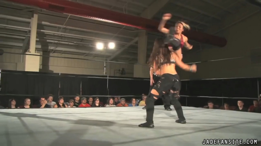 MiavsIvelisse08172013_Still238.jpg