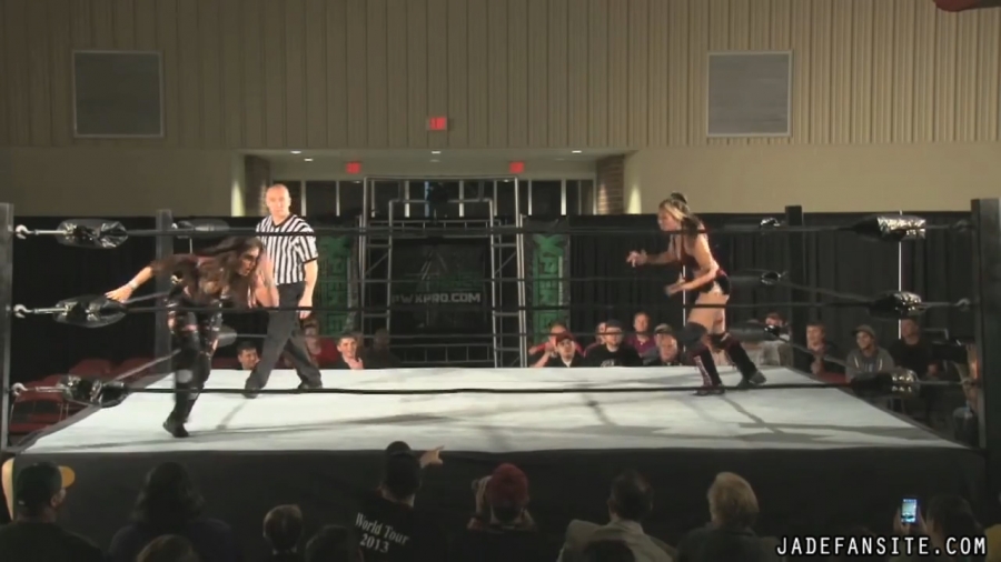 MiavsIvelisse08172013_Still245.jpg