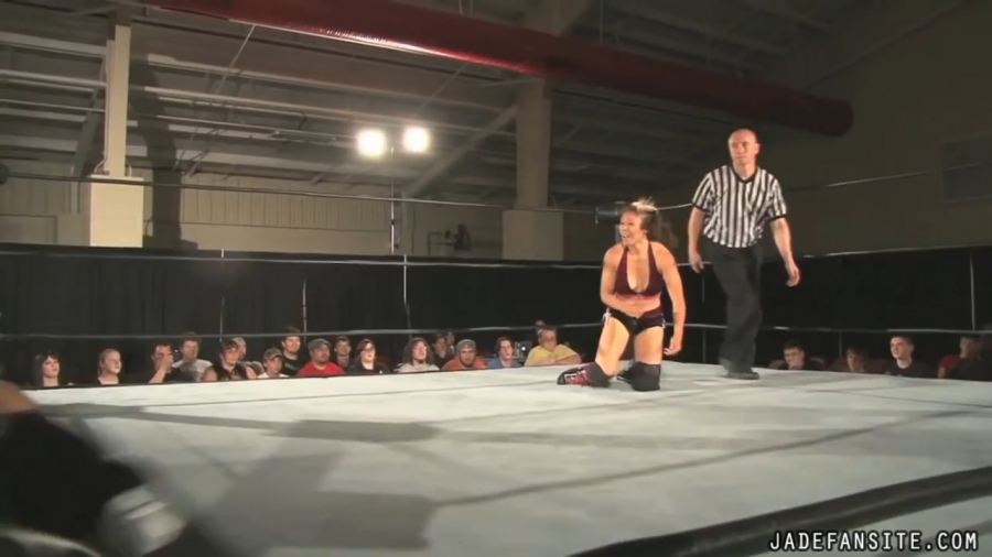 MiavsIvelisse08172013_Still252.jpg