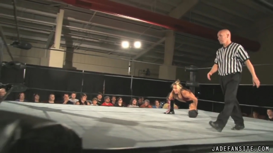 MiavsIvelisse08172013_Still255.jpg