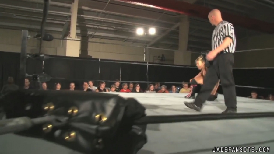 MiavsIvelisse08172013_Still256.jpg