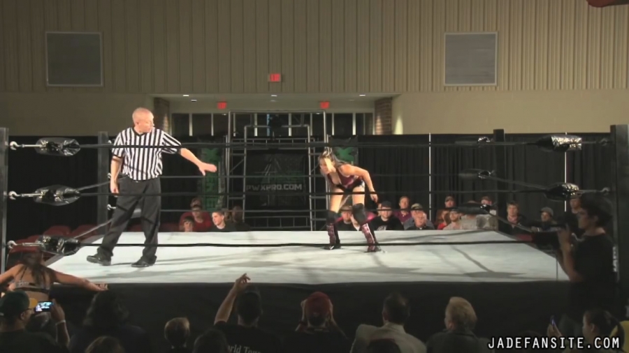 MiavsIvelisse08172013_Still261.jpg