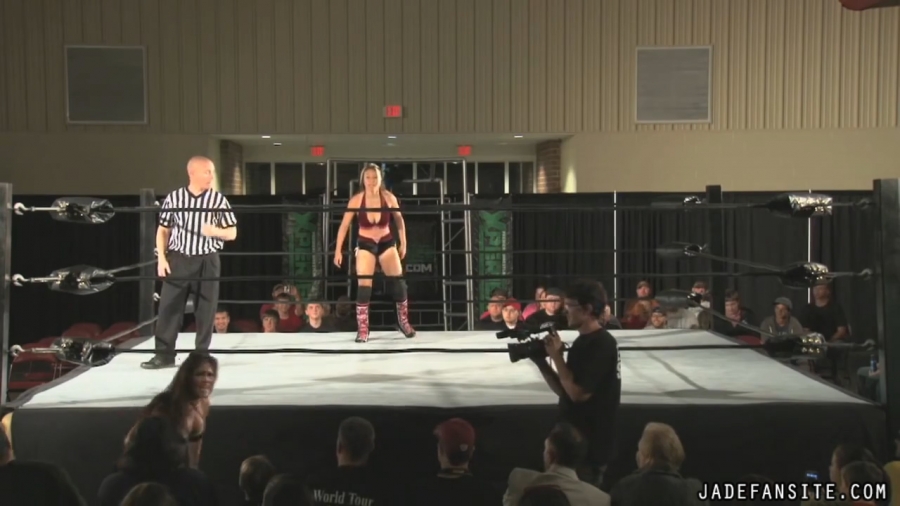 MiavsIvelisse08172013_Still268.jpg