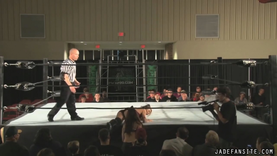 MiavsIvelisse08172013_Still272.jpg
