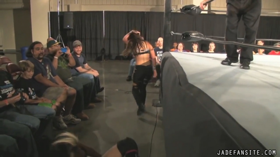 MiavsIvelisse08172013_Still280.jpg