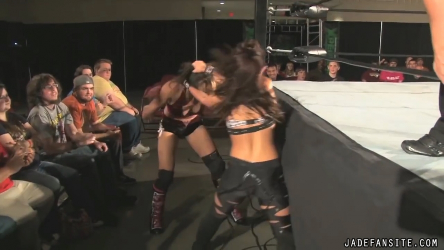 MiavsIvelisse08172013_Still363.jpg