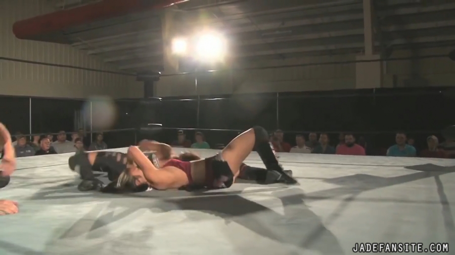 MiavsIvelisse08172013_Still414.jpg