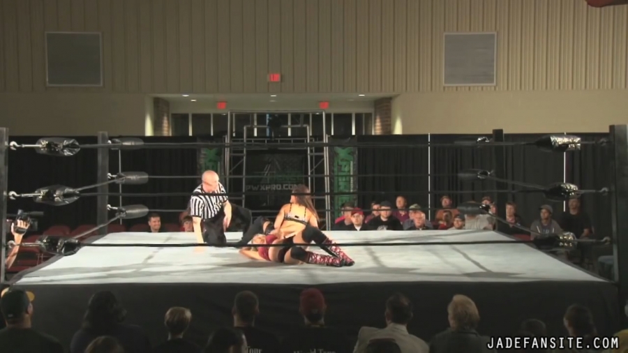 MiavsIvelisse08172013_Still417.jpg
