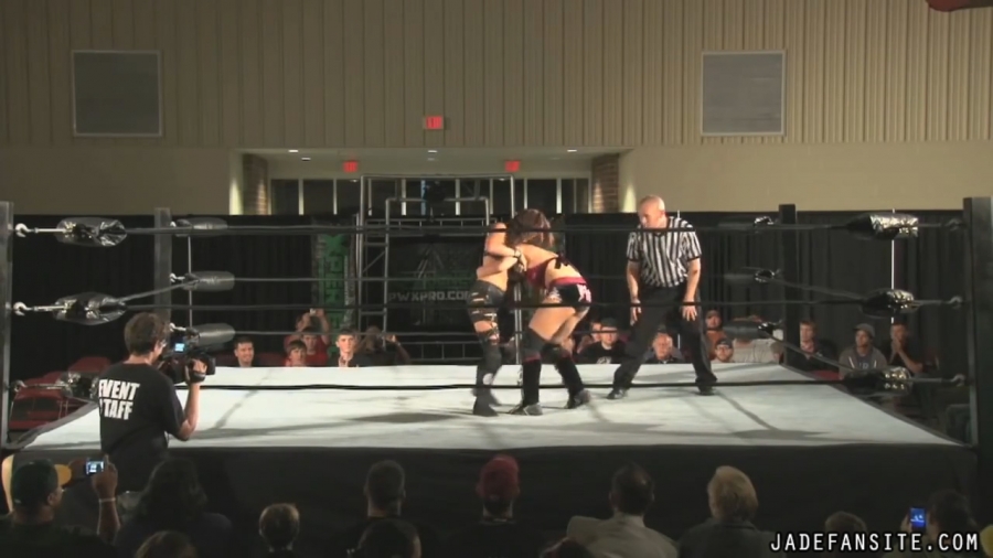 MiavsIvelisse08172013_Still443.jpg