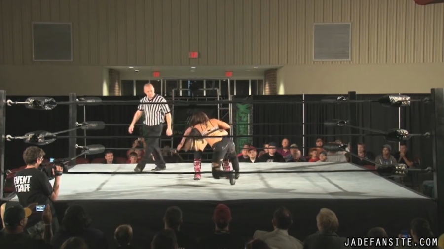 MiavsIvelisse08172013_Still450.jpg