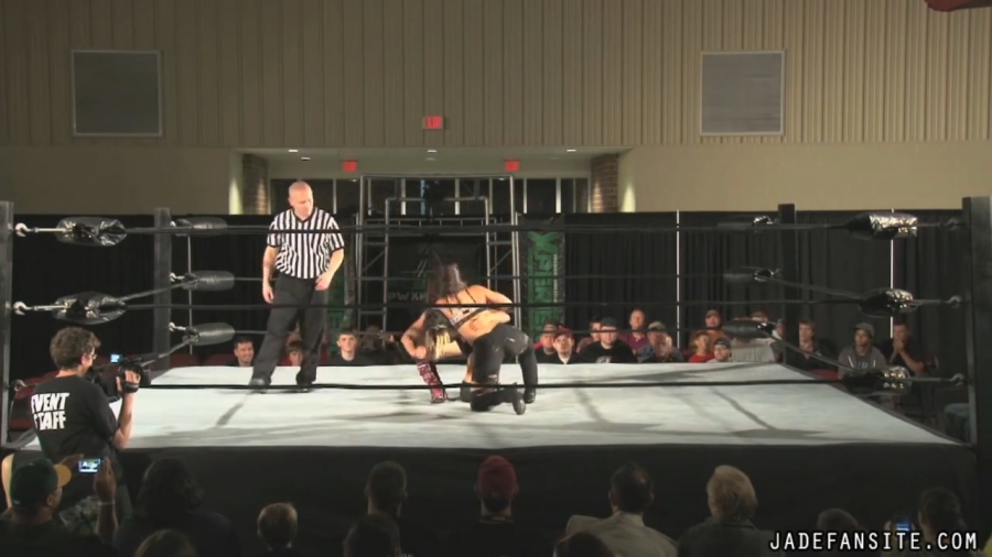MiavsIvelisse08172013_Still451.jpg