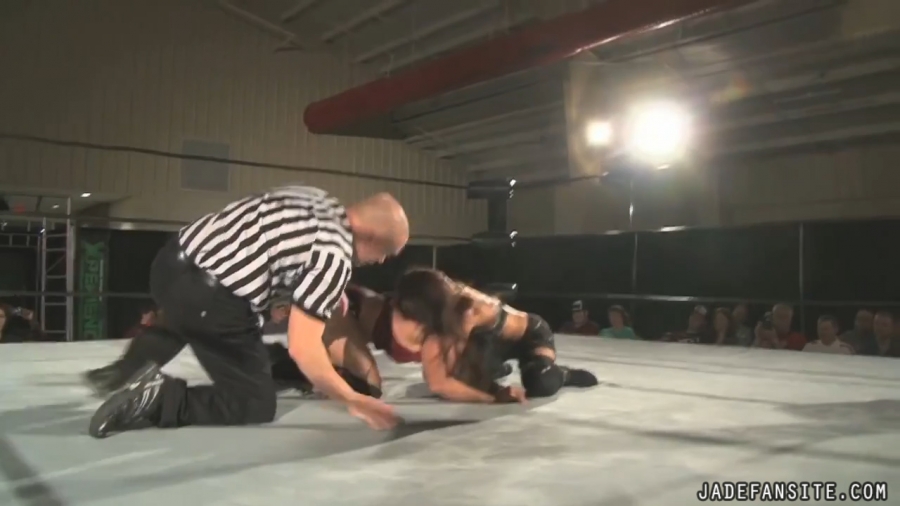 MiavsIvelisse08172013_Still457.jpg