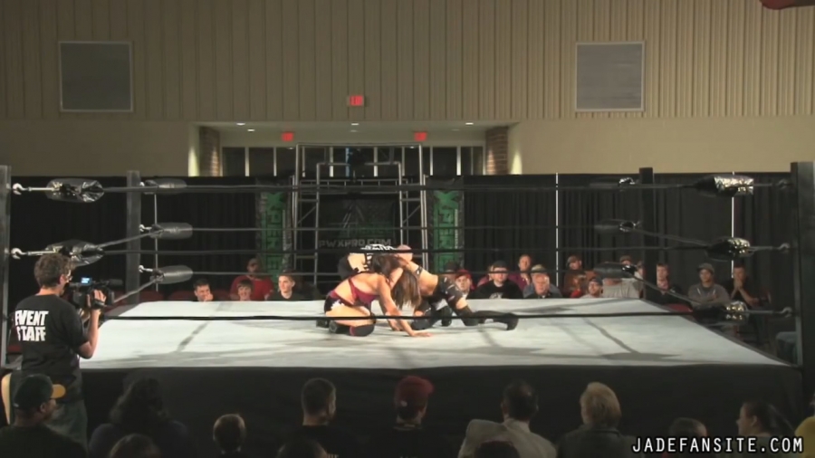MiavsIvelisse08172013_Still476.jpg