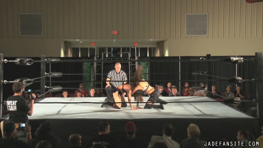 MiavsIvelisse08172013_Still481.jpg