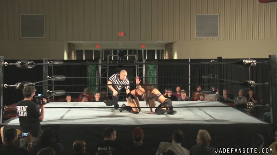 MiavsIvelisse08172013_Still483.jpg