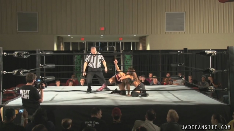 MiavsIvelisse08172013_Still485.jpg