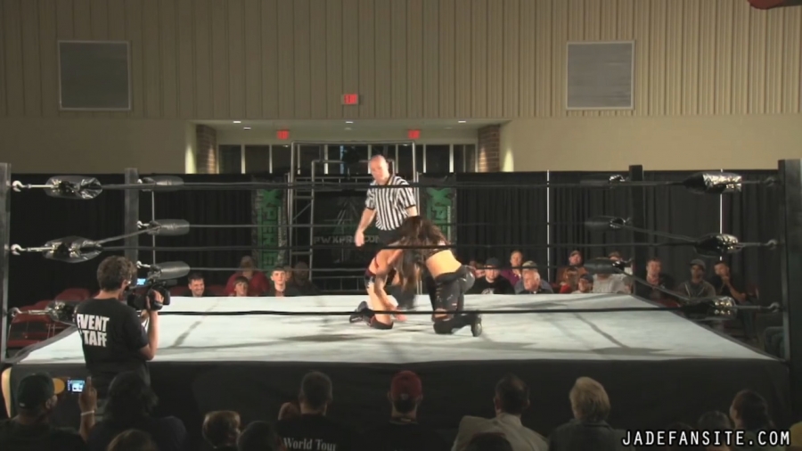 MiavsIvelisse08172013_Still517.jpg