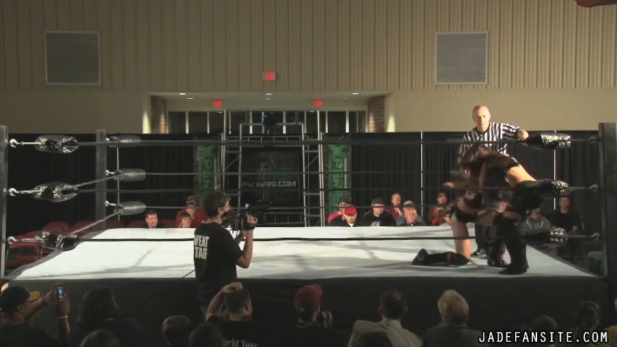 MiavsIvelisse08172013_Still534.jpg