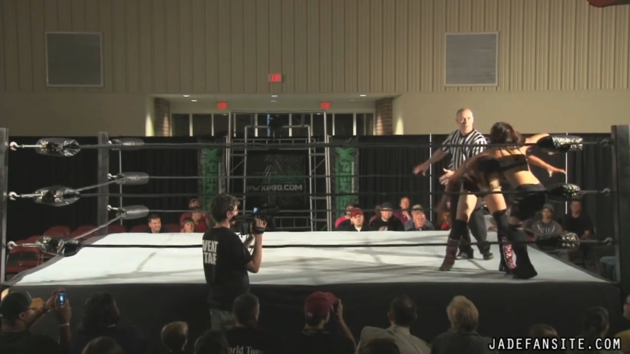 MiavsIvelisse08172013_Still538.jpg