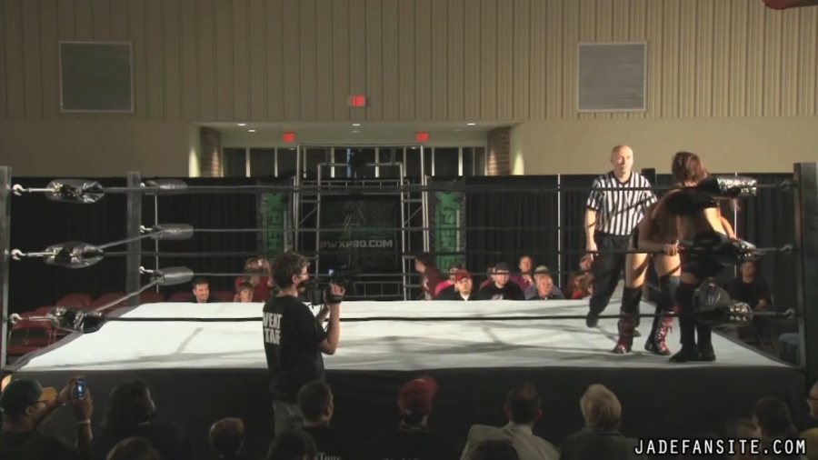 MiavsIvelisse08172013_Still541.jpg