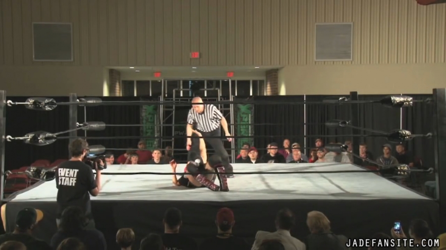 MiavsIvelisse08172013_Still644.jpg