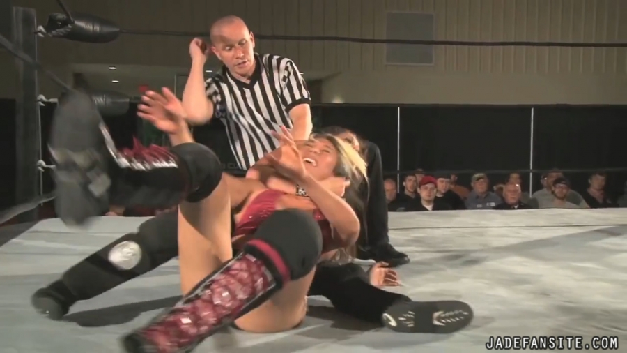 MiavsIvelisse08172013_Still681.jpg