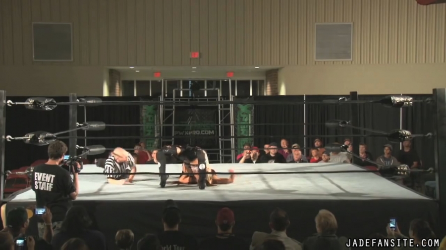 MiavsIvelisse08172013_Still738.jpg