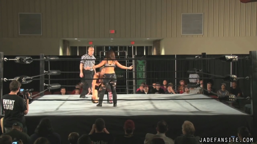 MiavsIvelisse08172013_Still771.jpg