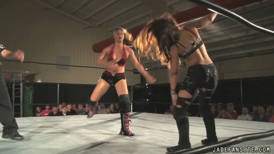 MiavsIvelisse08172013_Still809.jpg
