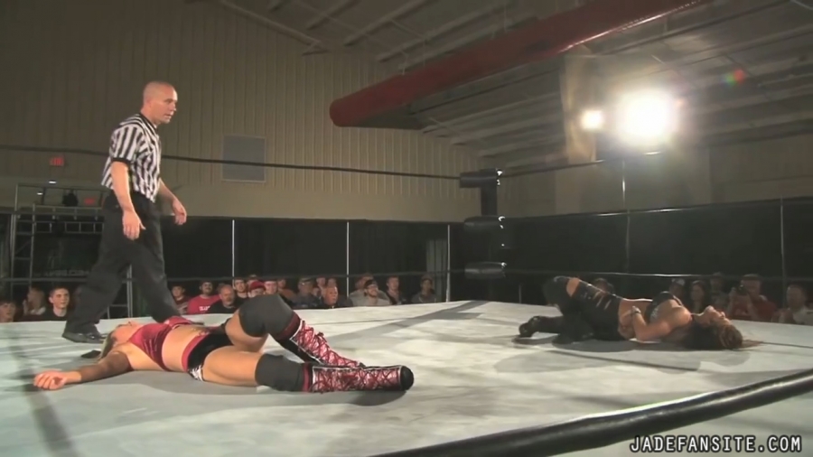 MiavsIvelisse08172013_Still819.jpg