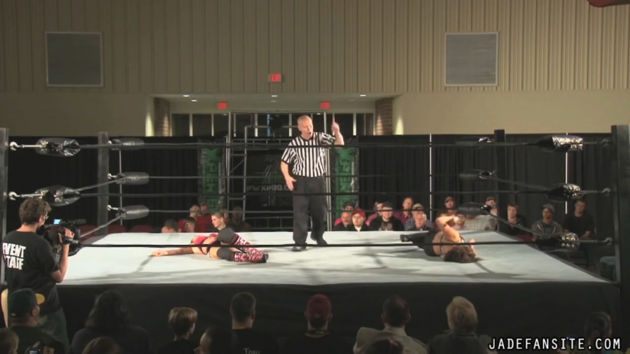 MiavsIvelisse08172013_Still827.jpg