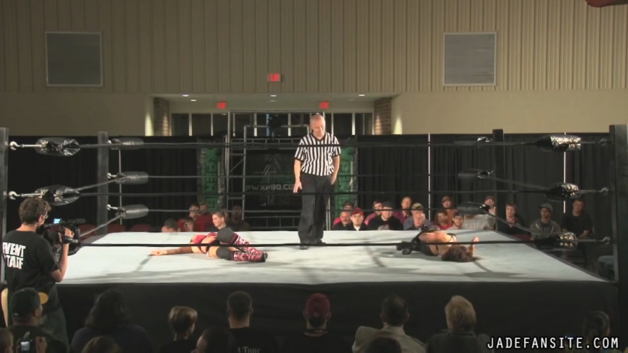 MiavsIvelisse08172013_Still828.jpg
