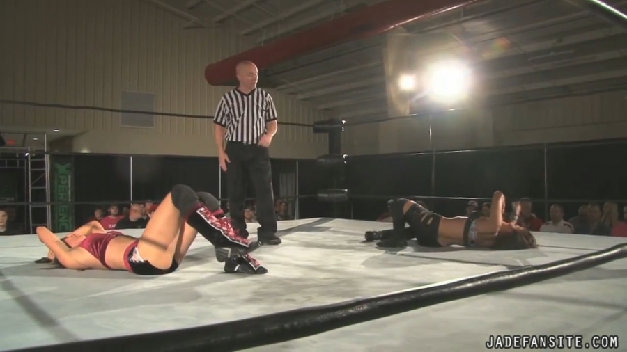 MiavsIvelisse08172013_Still845.jpg