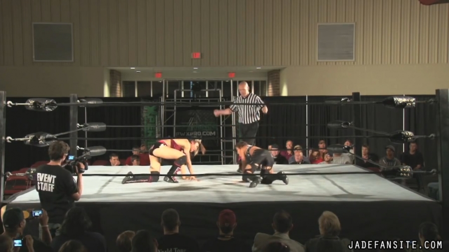 Click to view full size image
==============
MiavsIvelisse08172013_Still859.jpg MiavsIvelisse08172013_Still859.jpg