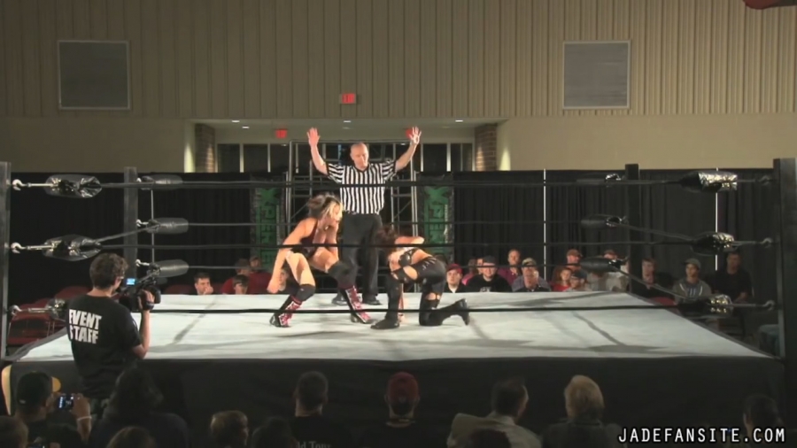 MiavsIvelisse08172013_Still864.jpg