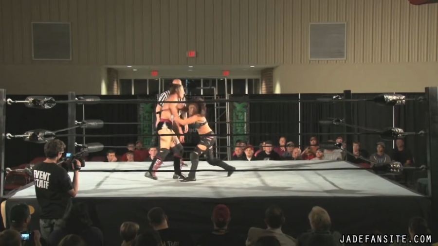MiavsIvelisse08172013_Still877.jpg