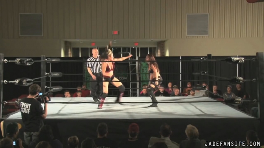 MiavsIvelisse08172013_Still895.jpg
