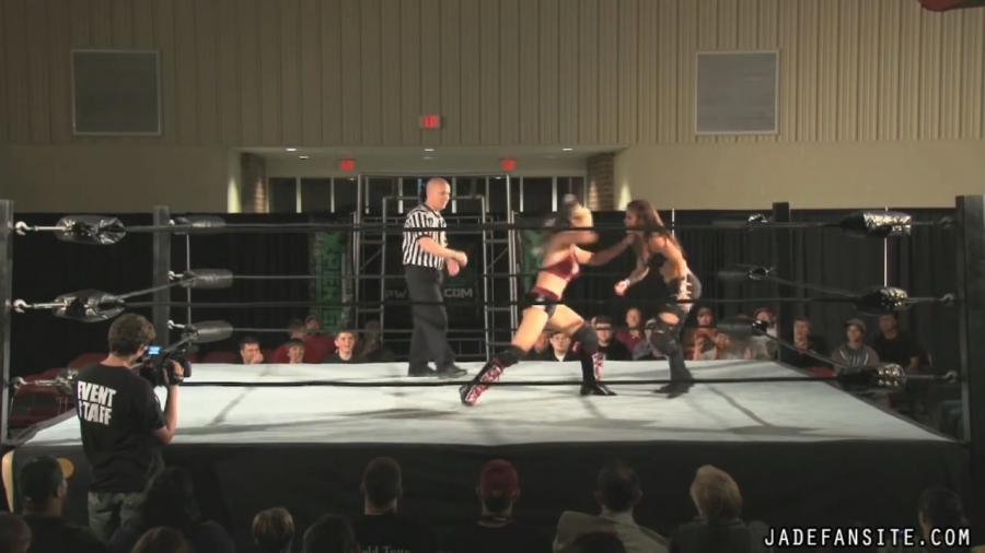 MiavsIvelisse08172013_Still898.jpg