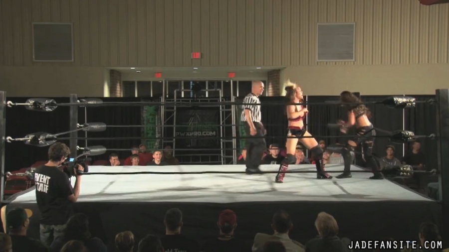 MiavsIvelisse08172013_Still901.jpg