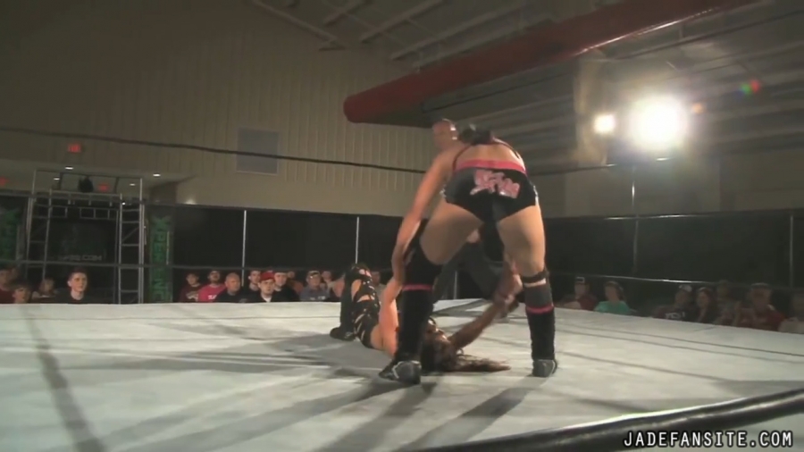MiavsIvelisse08172013_Still923.jpg