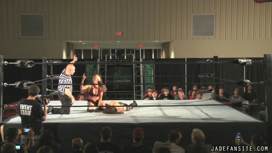 MiavsIvelisse08172013_Still943.jpg
