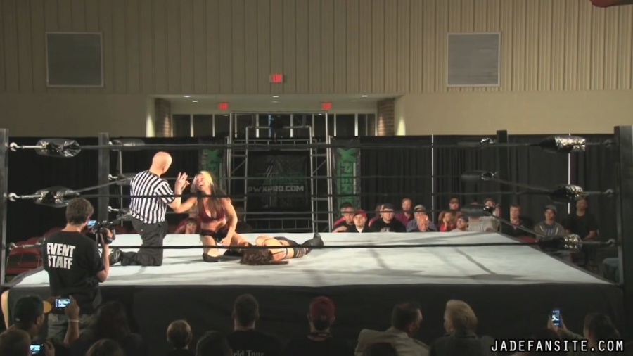 MiavsIvelisse08172013_Still944.jpg