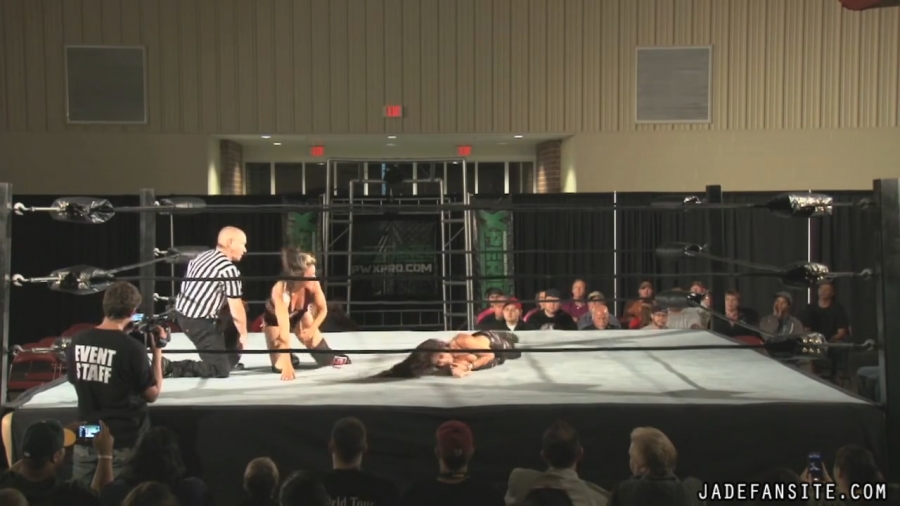 MiavsIvelisse08172013_Still950.jpg