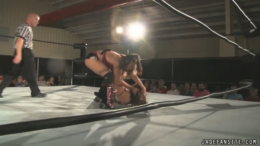 MiavsIvelisse08172013_Still956.jpg