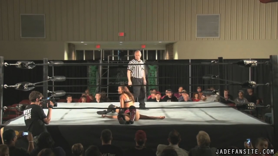 MiavsIvelisse08172013_Still987.jpg