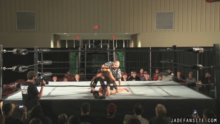 MiavsIvelisse08172013_Still992.jpg