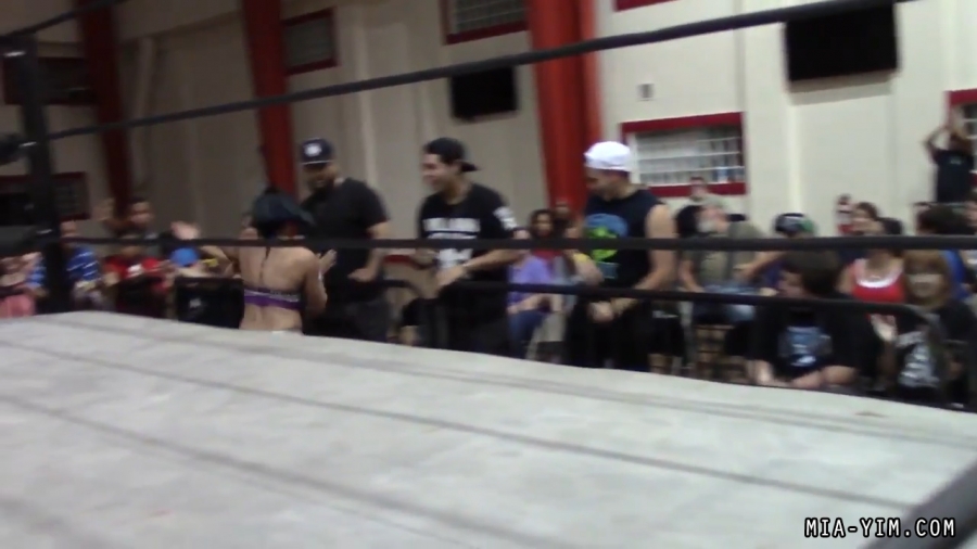 Click to view full size image
==============
MiavsLeva_Still028.jpg MiavsLeva_Still028.jpg